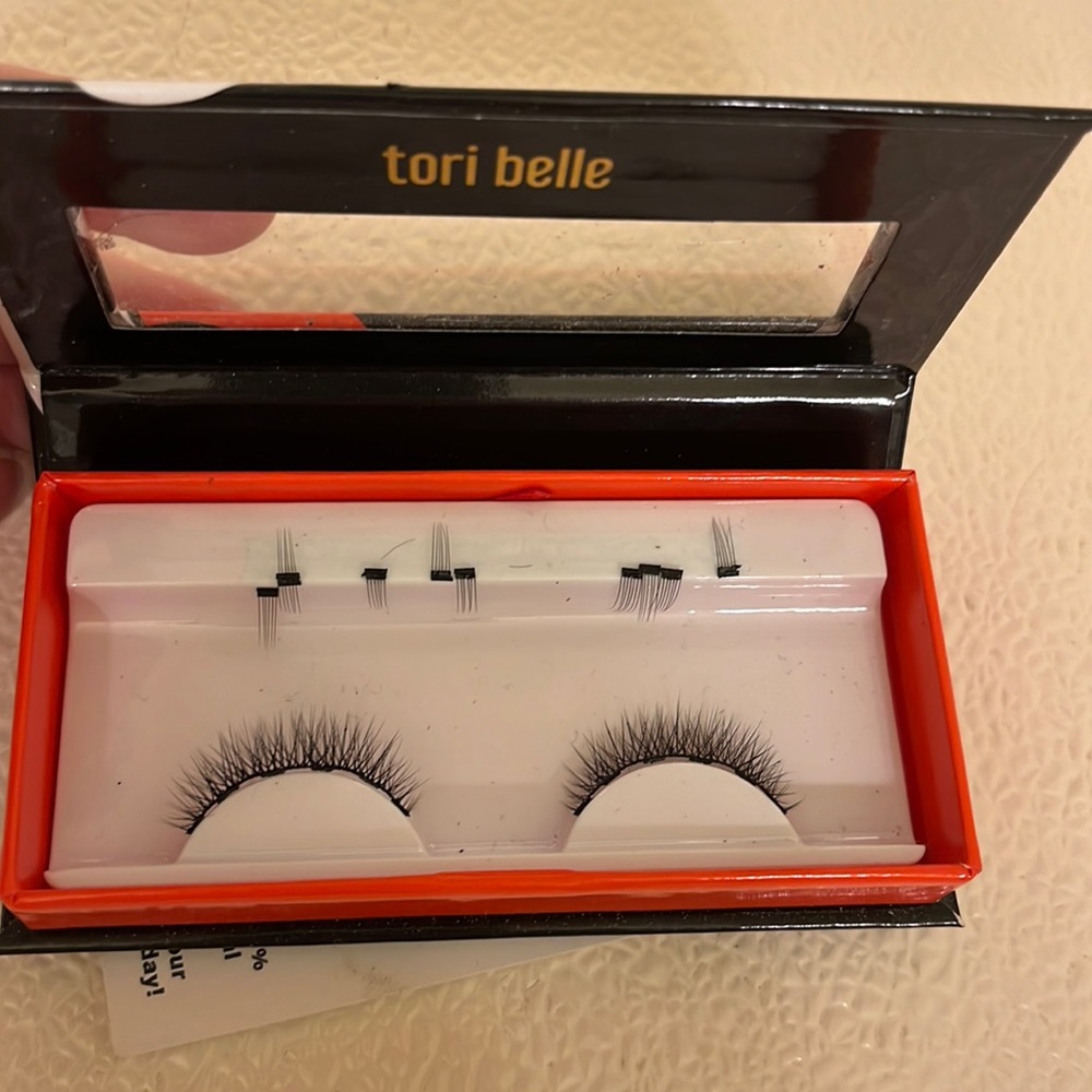 Tori Belle magnetic lashes